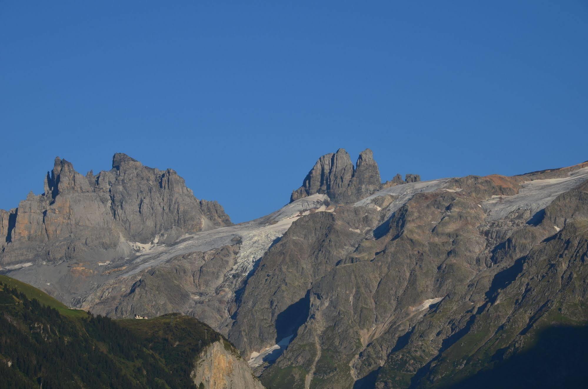 Hotel Belmont Engelberg Bagian luar foto